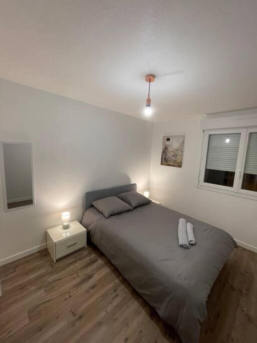 Appartement Cosy A Cenon, Proche Transports Екстер'єр фото